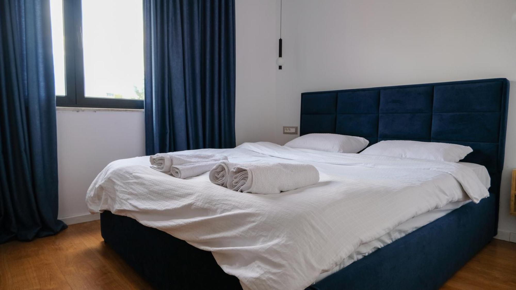 2E Center Apartment Тирана Екстериор снимка