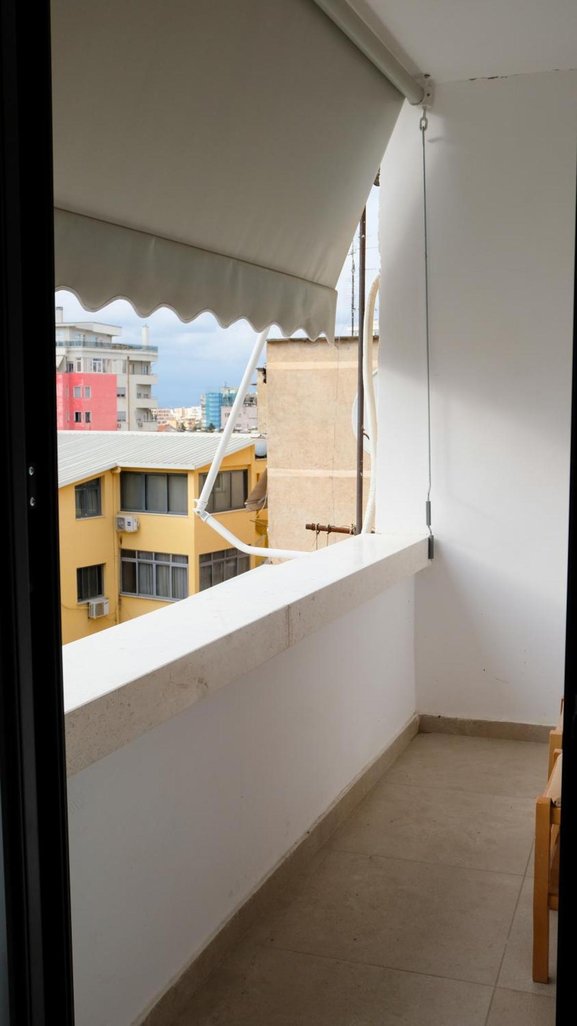 2E Center Apartment Тирана Екстериор снимка